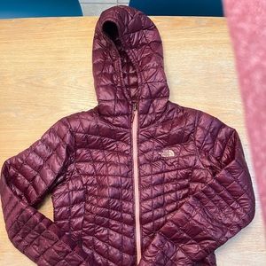 North Face light down coat